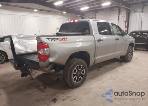 2017 Toyota Tundra Sr5 5.7L V8 z USA, uszkodzony, nr VIN 5TFDY5F12HX648692